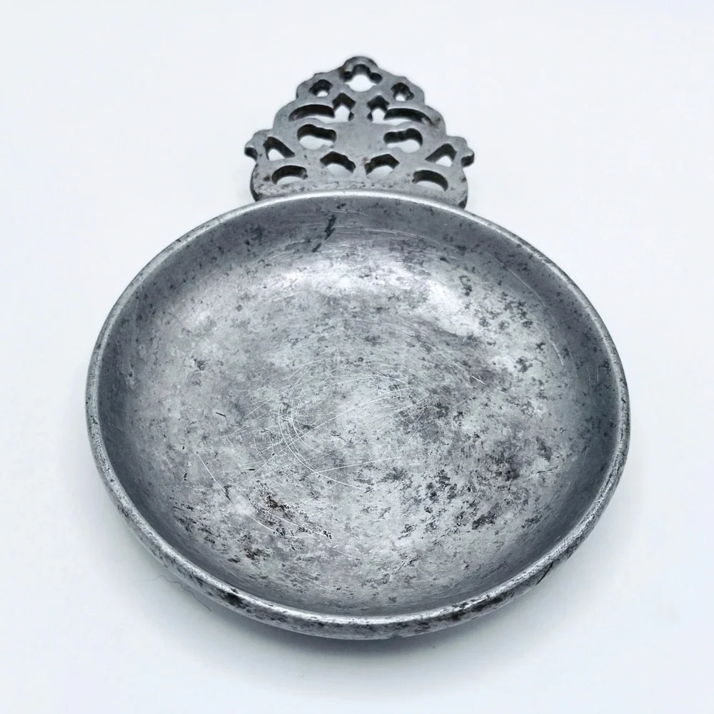 Vintage‎ Sweden Pewter Bowl Porringer Dish Ornate Handle Scandinavian Colonial